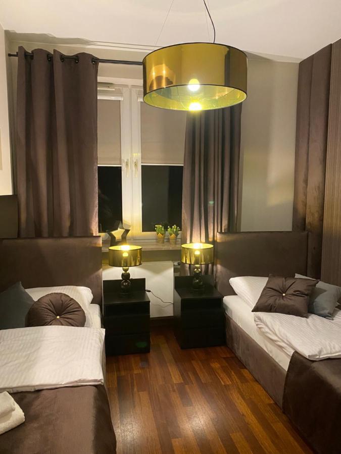 Family & Business Sauna Apartments Klonowa Nad Zalewem, Unikat Spa Келце Екстериор снимка